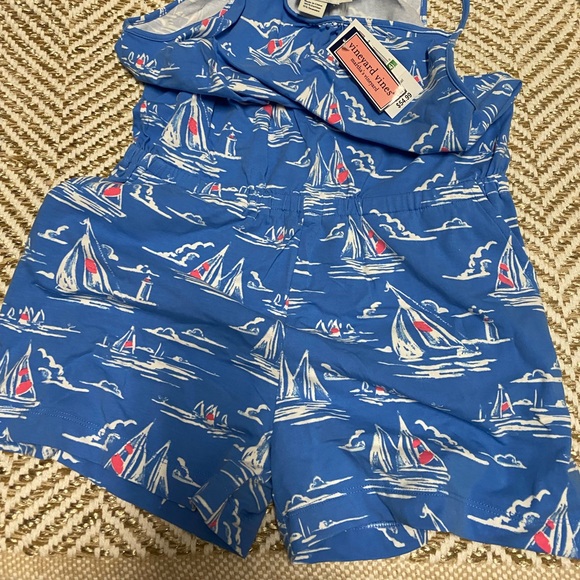 NWT Vineyard Vines Romper - Girls size L (14) - Picture 2 of 3